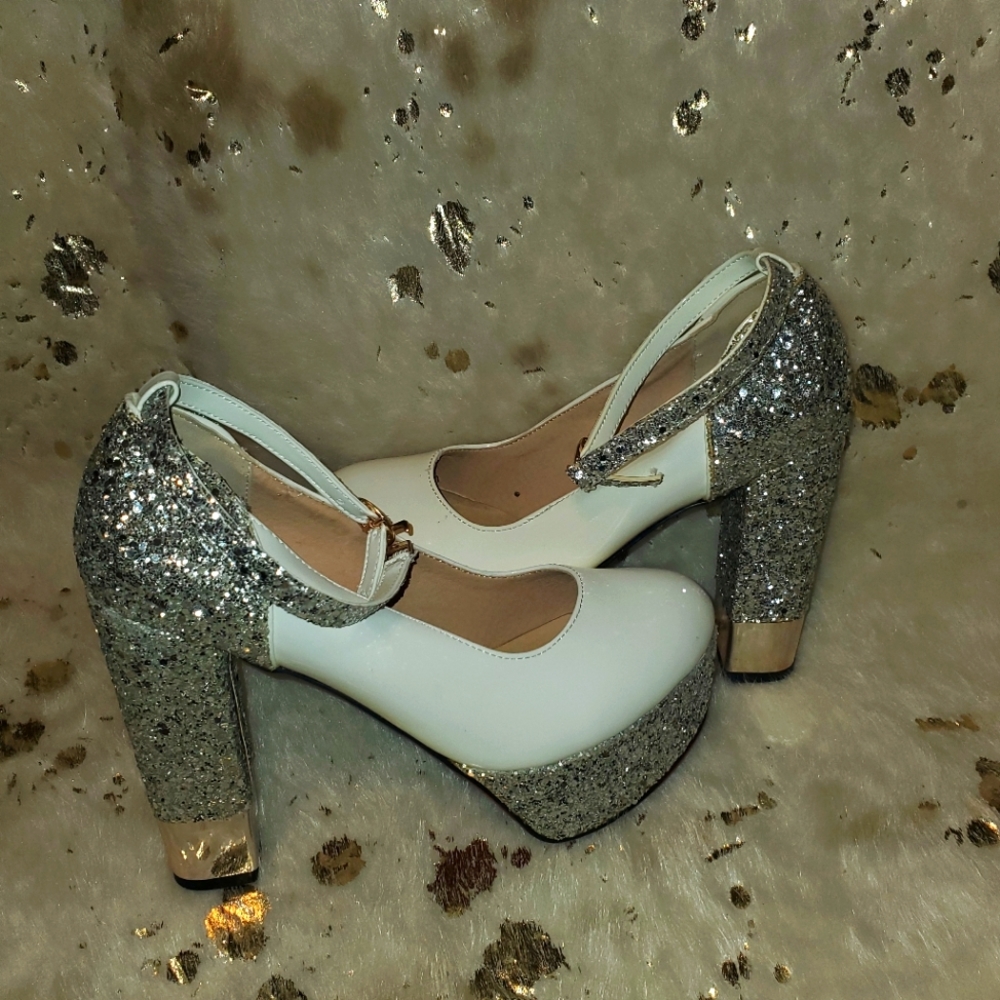 White patent leather silver sequence heeled shoe red bottom